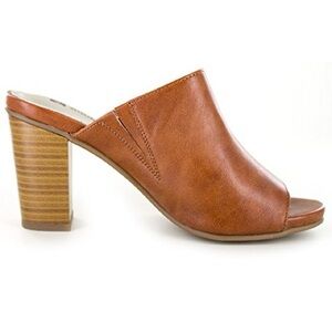 White Mountain Tan Women's Mules